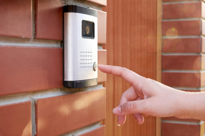 3 Easy Steps to Installing Your Own Electric Doorbell